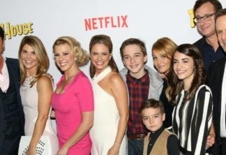 Celebrities attend Premiere Of Netflix's "Fuller House" at The Grove - Pacific Theatres.

Featuring: Jeff Franklin, John Stamos, Lori Loughlin, Jodie Sweetin, Andrea Barber, Chief Content Officer of Netflix Ted Sarandos, Michael Campion, Candace Cameron Bure, Elias Harger, Soni Bringas, Bob Saget, Dave Coulier, Juan Pablo Di Pace
Where: Los Angeles, California, United States
When: 17 Feb 2016
Credit: Brian To/WENN.com