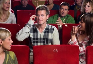 Regras sobre uso de celular no cinema