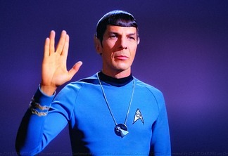 Leonard Nimoy como Spock