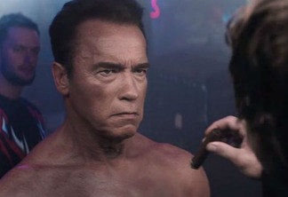 Arnold Schwarzenegger comercial WWE