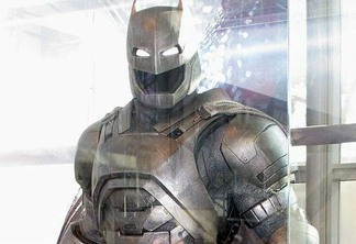 Batman Vs Superman | Confira novas fotos da armadura e dos acessórios de Batman