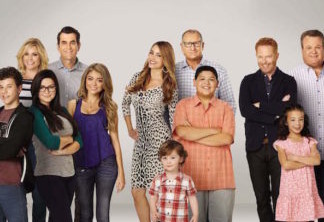 Modern Family| Depois de meses de negociação a ABC conseguiu anunciou oficialmente a renovação para a nona e décima temporada.