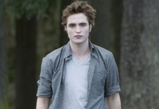 O ator Robert Pattinson, que viveu Edward Cullen na saga Crepúsculo, disse em entrevista que no último dia do set “pegou sua dignidade de volta”, dando indícios que não é o maior fã do papel.