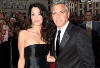 Amal Alamuddin, esposa de George Clooney, anunciou no último dia 4 que estava grávida de gêmeos. O casal acabou de comemorar dois anos juntos.