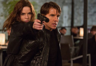 Missão Impossível 6 | Tom Cruise encara perseguição e cumprimenta fãs no set