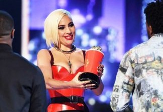 MTV Movie & TV Awards 2018 | Lady Gaga agradece os fãs ao receber prêmio por documentário