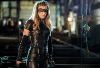 Arrow | Canário Negro aparece em foto da 7ª temporada