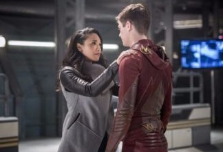 The Flash | Cena deletada da 4ª temporada mostra intimidade de Barry e Iris