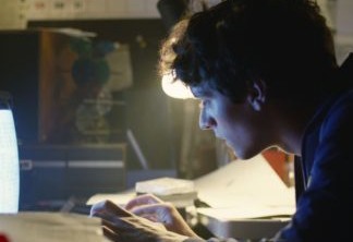 Black Mirror: Bandersnatch | Netflix salvou e coletou escolhas dos usuários em episódio interativo
