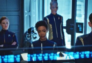 Enterprise é atacada em fotos do final da 2ª temporada de Star Trek: Discovery