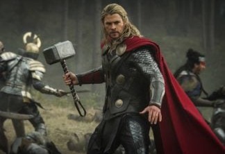 Chris Hemsworth, o Thor, veste uniforme do Aquaman de Jason Momoa; veja