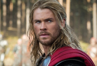 Chris Hemsworth, o Thor, celebra aniversário na Marvel com deboche