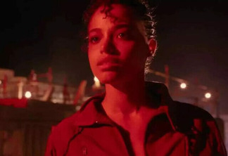 Ella Ballinska como Jade Wesker em Resident Evil: A Série.