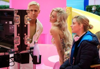 Ryan Gosling, Margot Robbie e Greta Gerwig no set de Barbie