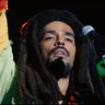 Kingsley Ben-Adir estrela Bob Marley: One Love