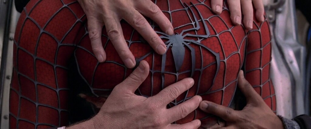 Homem-Aranha 2 tem um dos momentos mais icônicos do cinema de super-herói