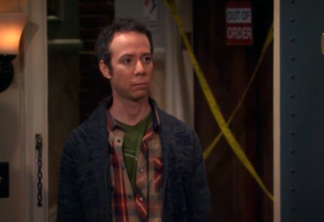 Ator de The Big Bang Theory faz proposta hilária em vídeo dos bastidores da temporada final