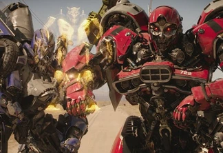 Bumblebee  Referência ao primeiro filme animado de Transformers é