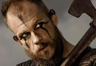 Ator de Bjorn comenta retorno em continuação de Vikings