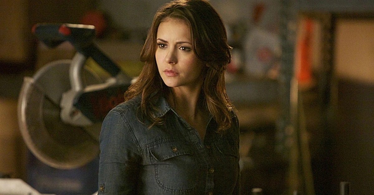 Em The Vampire Diaries: na 8ª temporada, personagem sumida volta