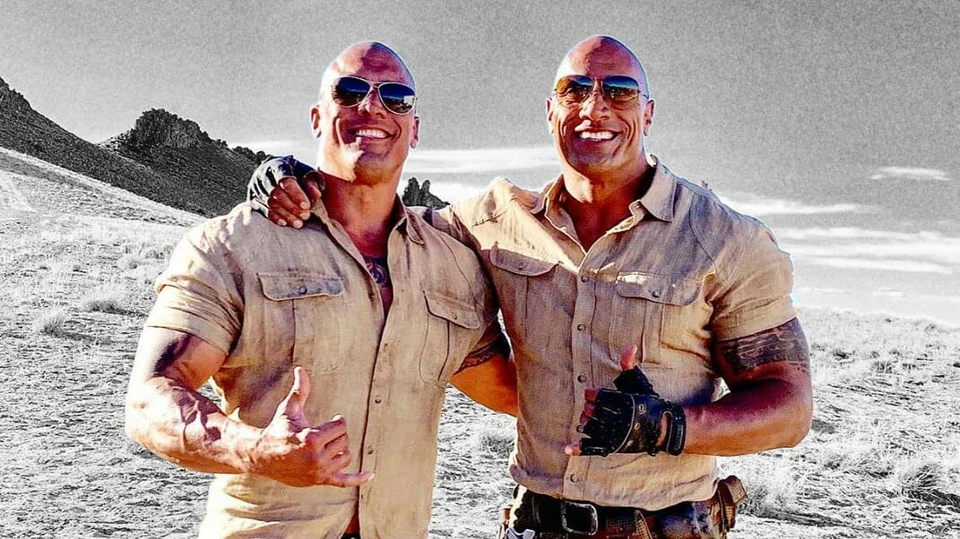 Além de sósia policial, fãs acham que The Rock tem irmão gêmeo