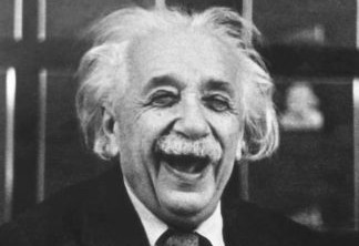 Albert Einstein | O gênio da física também era portador da dislexia, e teve baixo rendimento escolar por conta da doença.