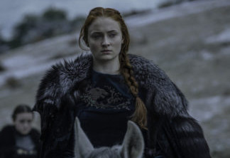 Game of Thrones | Sophie Turner esclarece boatos de que teria contado final da série para amigos