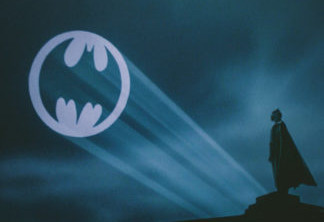Gotham inaugura novo sinal de herói - e não é para o  Batman