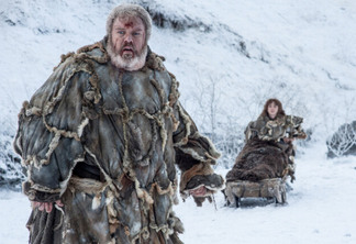 Hodor e Bran Stark em Game of Thrones