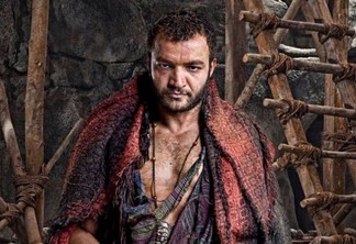 Asher será o protagonista do revival de Spartacus