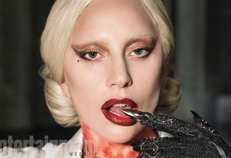 American Horror Story: Hotel | Lady Gaga posa com visual da série para revista
