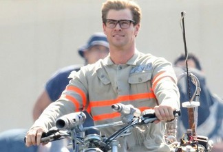 Caça-Fantasmas | "Nunca ri tanto na vida", diz Chris Hemsworth sobre reboot