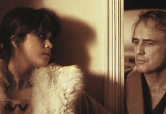 Último Tango em Paris | O polêmico caso de um estupro que ocorreu no set sempre foi conturbado. A atriz Maria Schneider relatou ter sofrido um estupro de Marlon Brando na famosa cena da manteiga, fato confirmado pelo diretor anos depois.