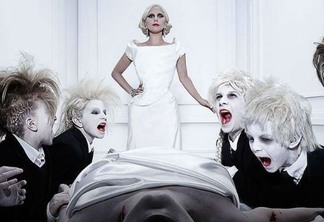 American Horror Story: Hotel | Lady Gaga e seus filhos do mal em um dos novos cartazes