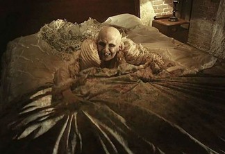 American Horror Story: Hotel | Assista a horrível abertura da temporada