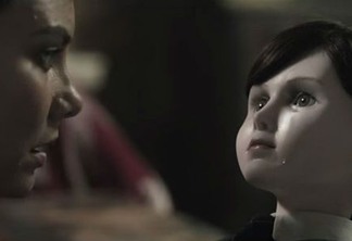 The Boy | Boneco assusta atriz de Walking Dead em teaser e pôster do terror