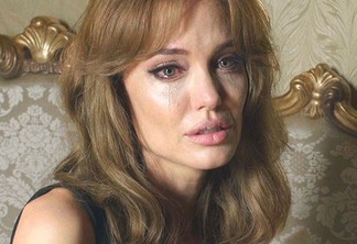 À Beira Mar | Angelina Jolie diz que não interpreta "uma boa pessoa" no filme