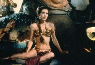 Cena da Princesa Leia com o biquíni dourado