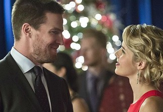 Oliver e Felicity em Arrow