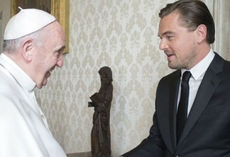 Leonardo DiCaprio se encontra com o Papa Francisco no Vaticano