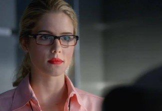Felicity em Arrow