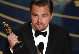"Foi surreal", diz Leonardo DiCaprio sobre vitória no Oscar 2016