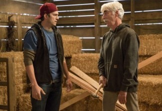 The Ranch | Ashton Kutcher vira fazendeiro no cartaz e trailer da série da Netflix