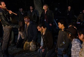 Por que lutar? | The Walking Dead é uma série a respeito de sobrevivência. Mas o grupo de Rick parece desgraçar todo lugar que passa. Sempre que conseguem um lugar quieto e civilizado acabam lutando contra algo e tudo vai de mal a pior.