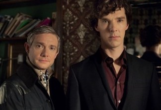 Martin Freeman e Benedict Cumberbatch em Sherlock