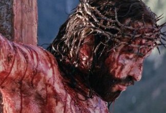 Jesus Cristo | Na história real mais conhecida de todas, todo o sofrimento de Jesus Cristo é relatado no filme A Paixão de Cristo, dirigido por Mel Gibson e vencedor de diversos prêmios.