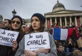 Protesto após ataques ao Charlie Hebdo