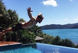Chris Hemsworth “aprendendo a voar"