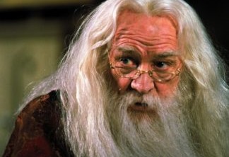 Richard Harris como Dumbledore