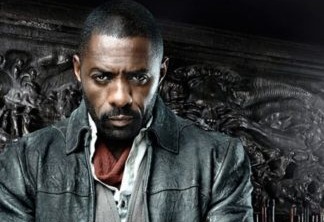 Idris Elba como Roland Deschain